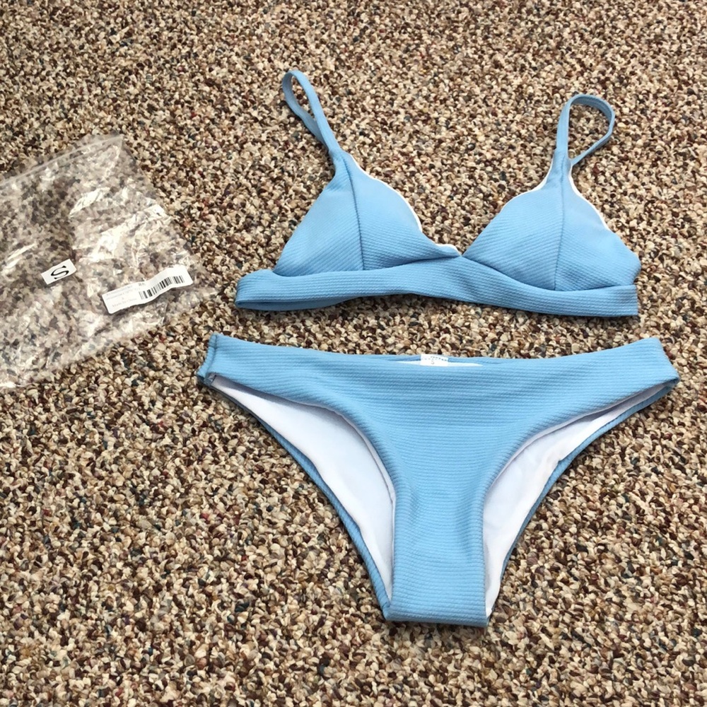 Blue Triangle Top Bikini Set - Picture 2 of 7